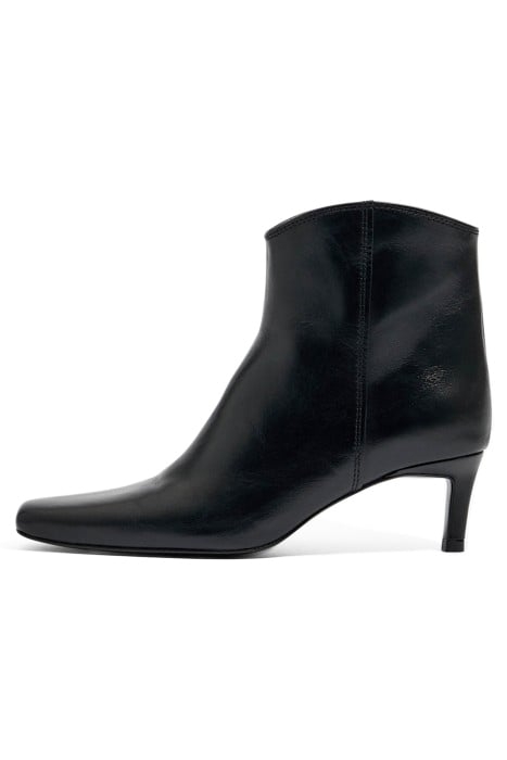 BLACK LEATHER HEELED GAUCHO ANKLE BOOT 1