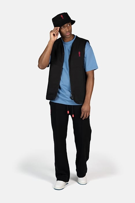 THE WALL BOX FIT GILET JET BLACK 2