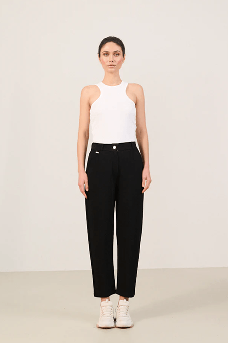 FOREST ESSENTIEL TROUSERS BLACK 1