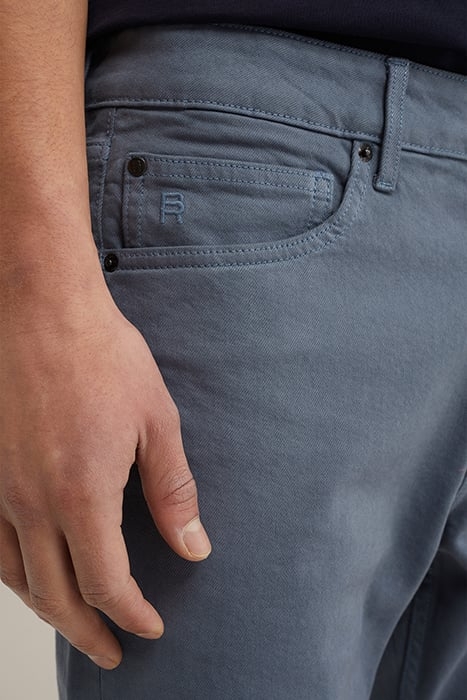 SHORT GREYISH BLUE 5