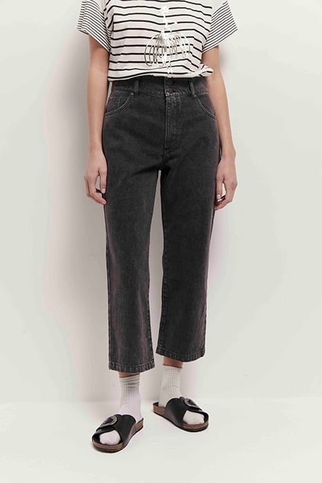 LE CHRISSY - 7/8TH MEDIUM GREY STRAIGHT JEANS IN WATERLESS D 1