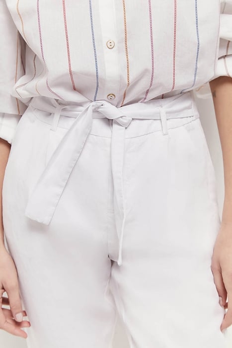 PEARL - WHITE BELTED NEO-CARROT PANTS 4