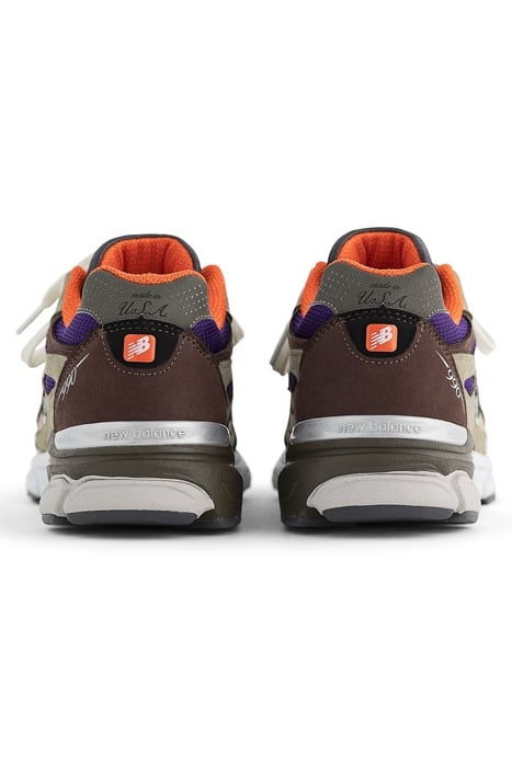 M990BT3 SNEAKERS IN BROWN / GREY 4