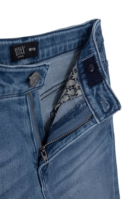 BOYS’ BLUE RELAXED JEANS 4