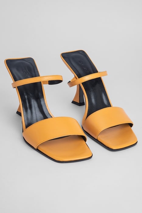 NAYLA HONEY GLOSS LEATHER HONEY 2