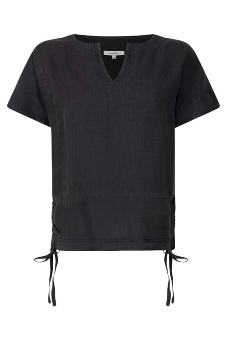 T-SHIRT HALF SLEEVES ALMOST BLACK 5