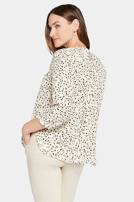 PINTUCK BLOUSE SERAFINA 2