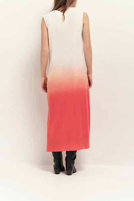 RIVO - DEEP DYE EFFECT CORAL KNIT MAXI DRESS 2