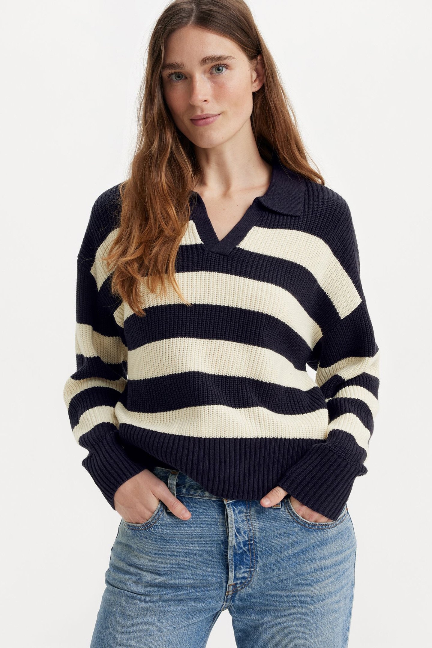 EVE SWEATER 1
