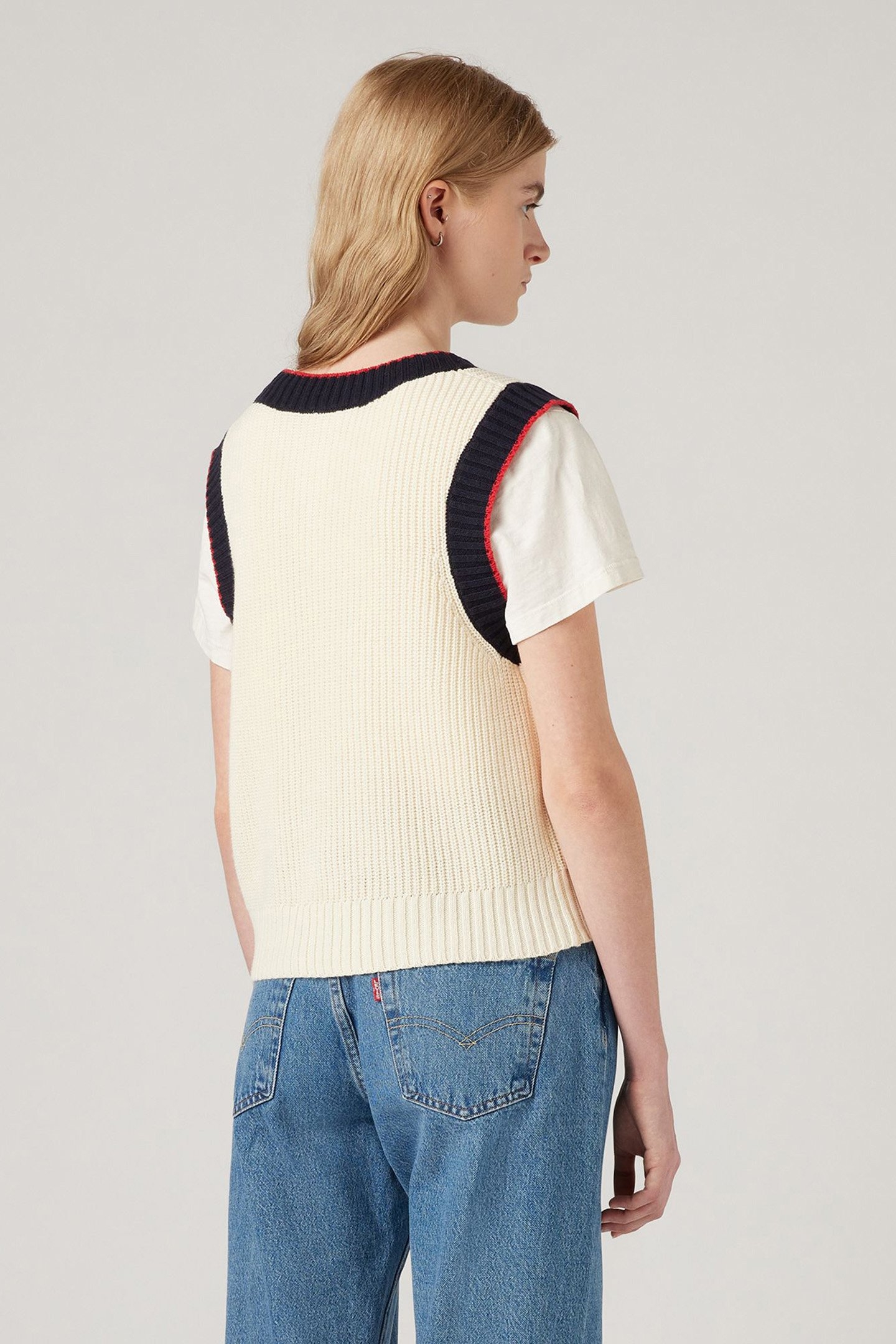 BRYNN SWEATER VEST 2