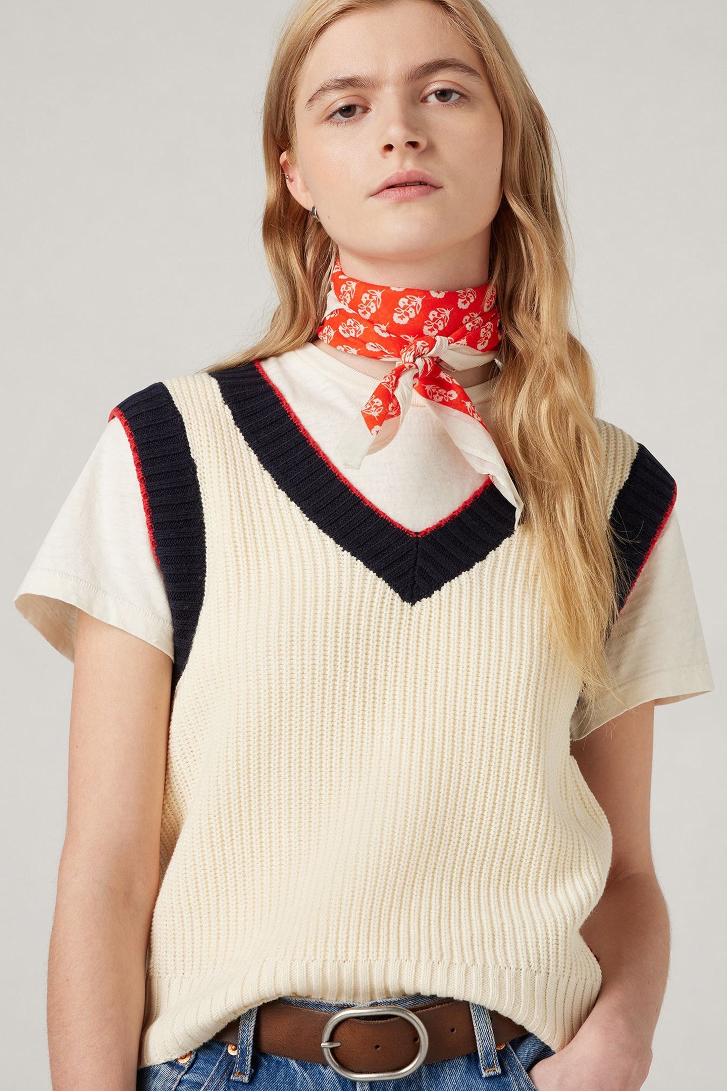 BRYNN SWEATER VEST 5