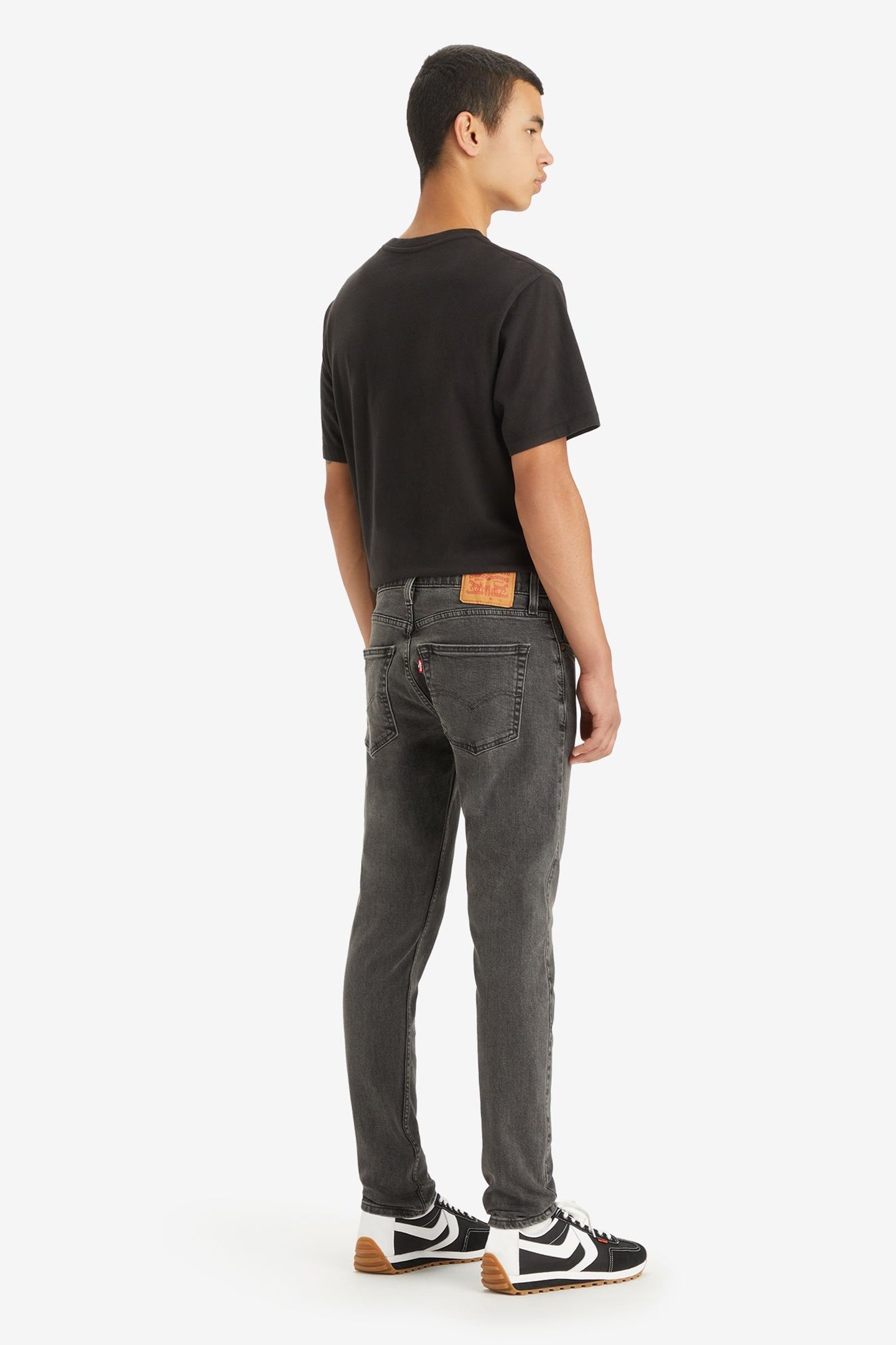 512™ SLIM TAPER JEANS 2