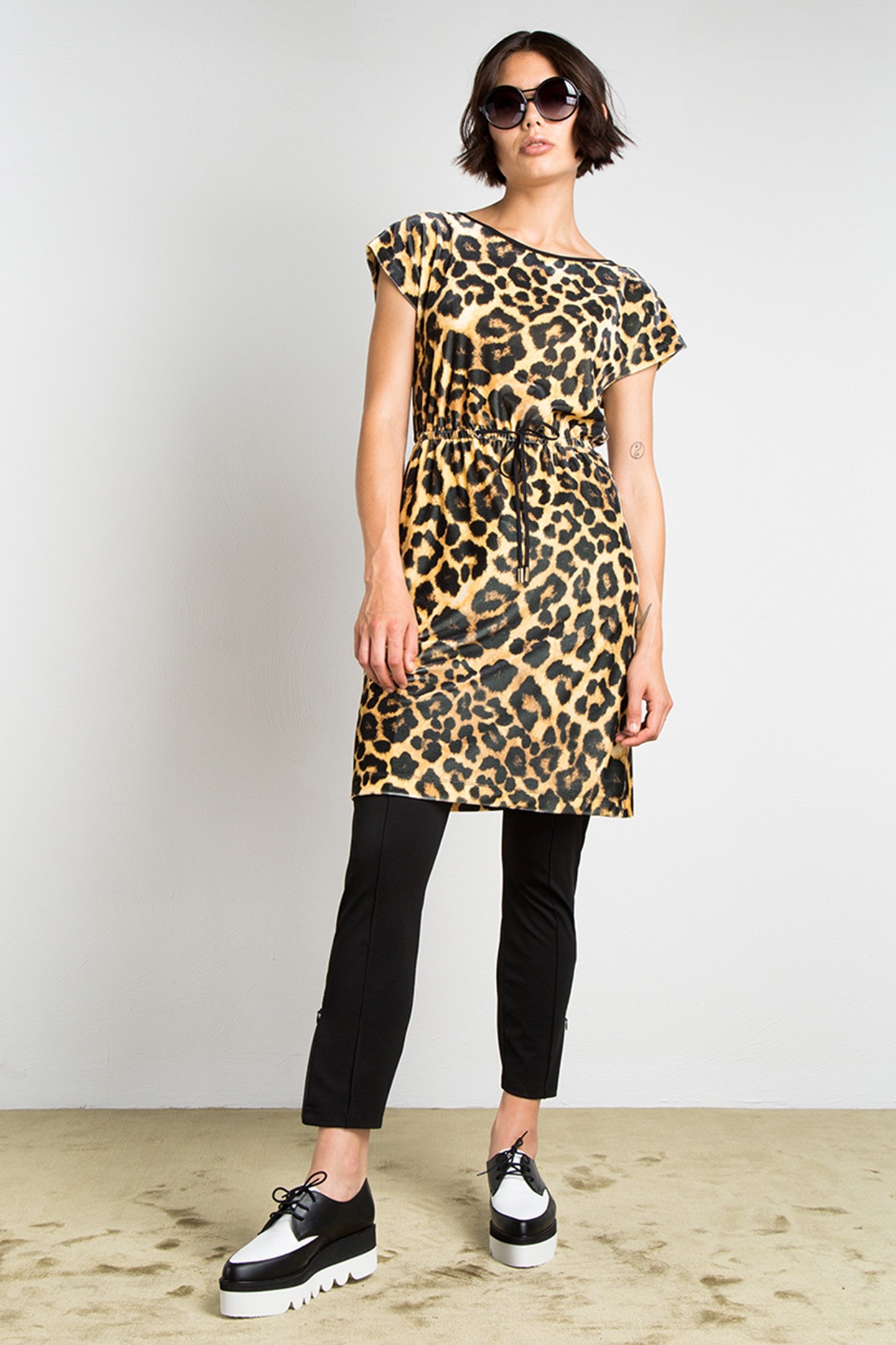 DRESS PANTER TEE LEOPARD 4
