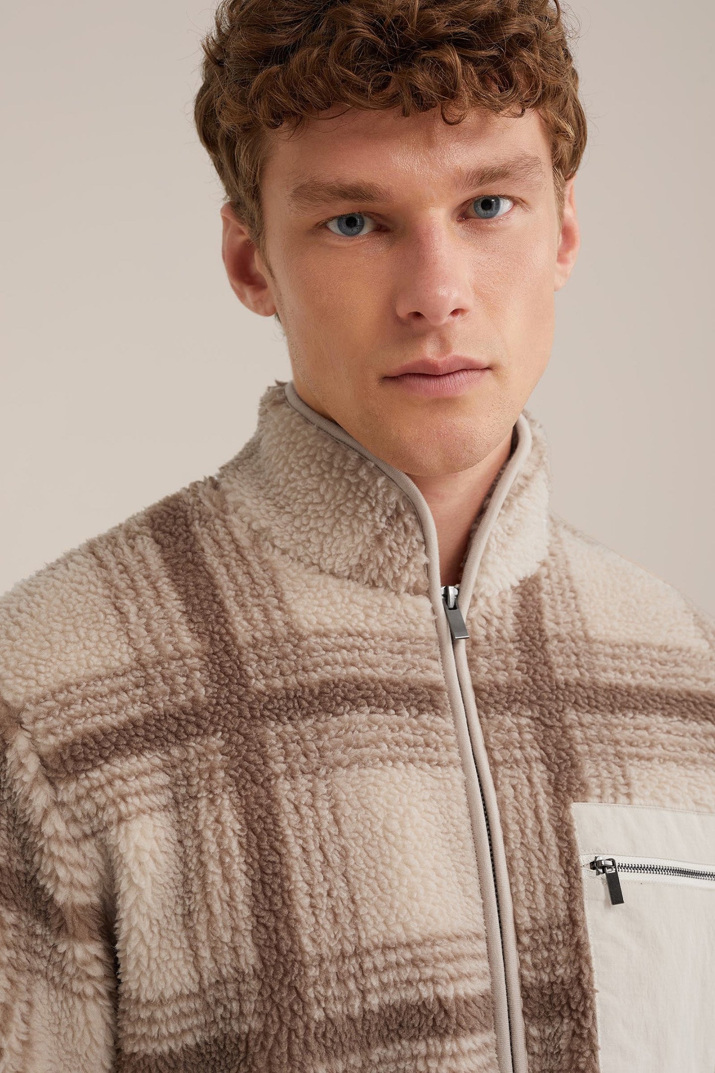 CARDIGAN WITH ZIPPER BEIGE 5