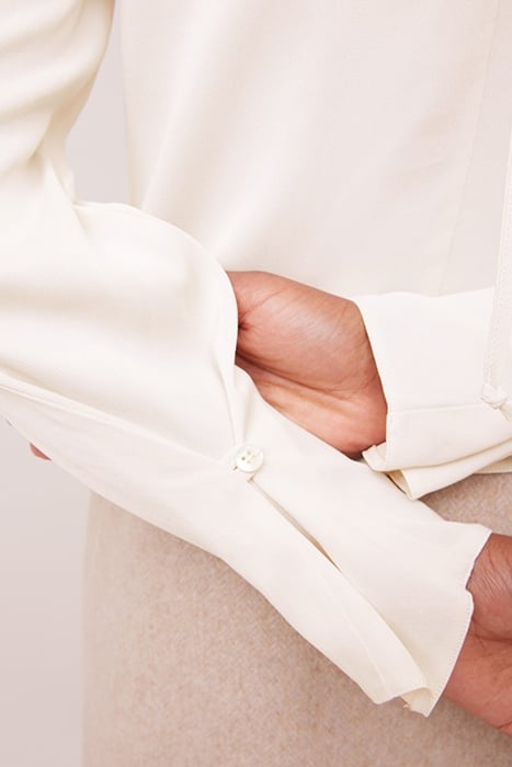 BLOUSE SATIN DRAPE BACK ECRU 5