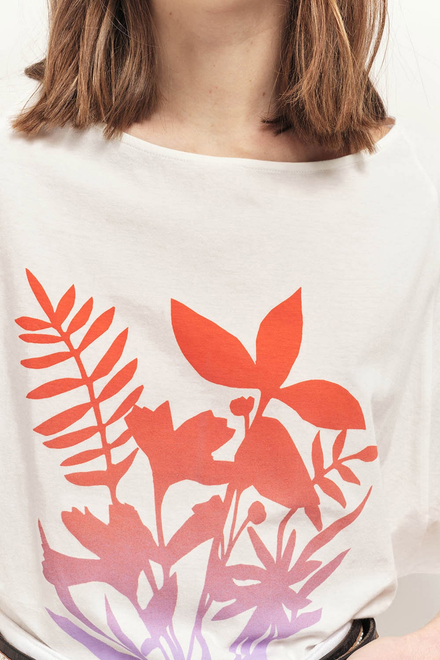 MARCO - ECRU ORGANIC COTTON T-SHIRT WITH DEEP DYE EFFECT FOL 4