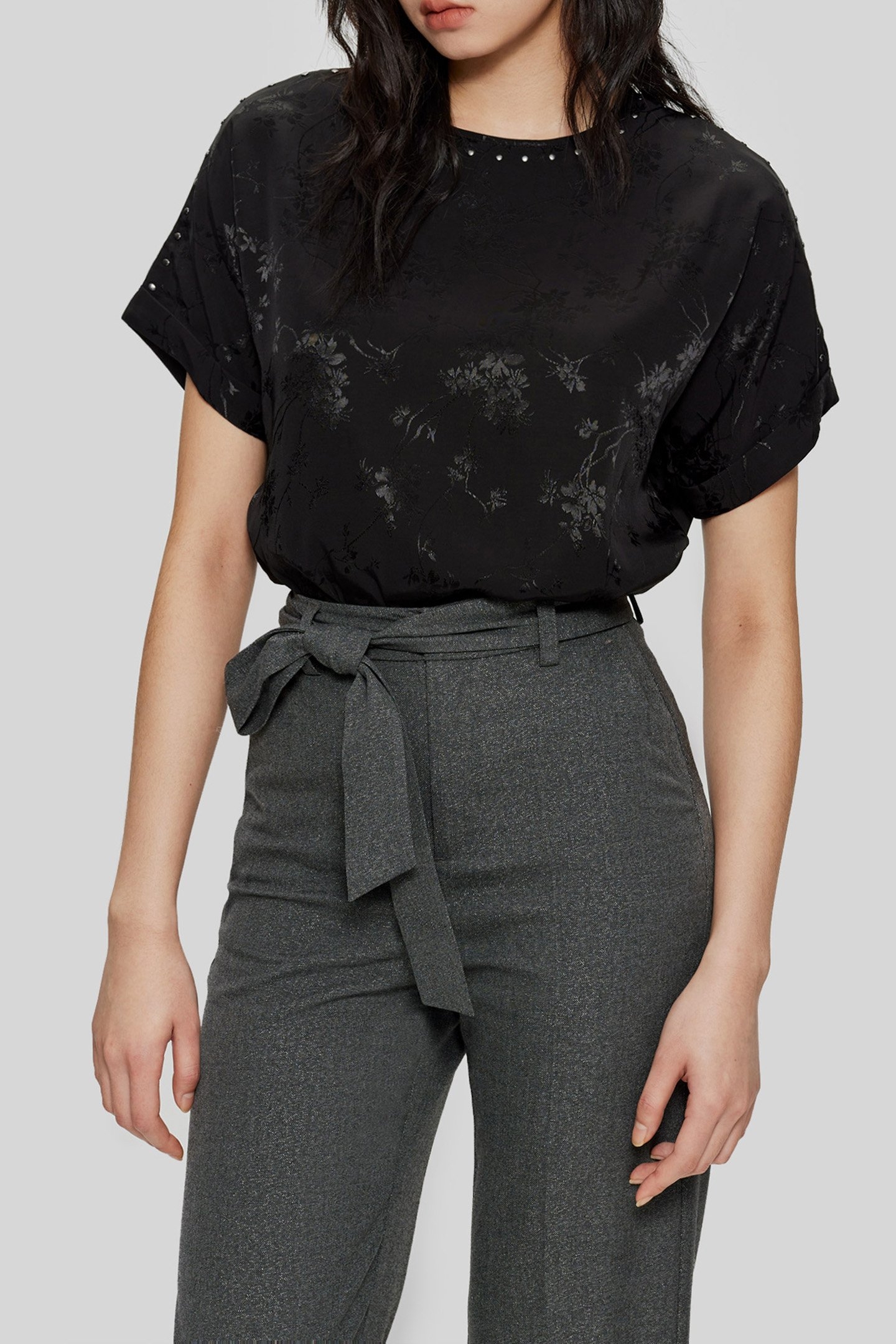 BLACK JACQUARD TOP WITH PLANT IMAGE AND STUDS 1