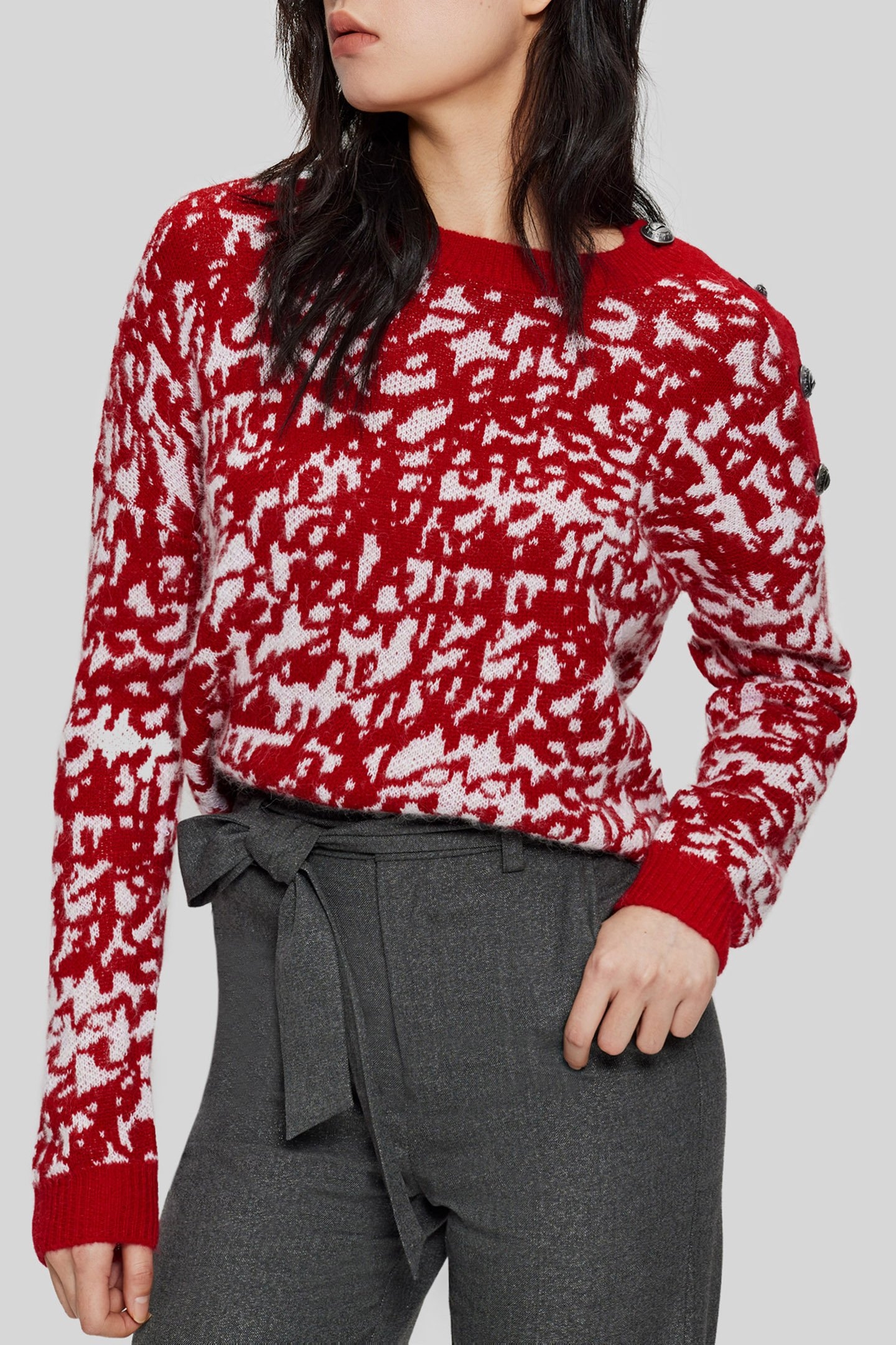 RED JACQUARD KNIT SWEATER WITH TAG MOTIF 1