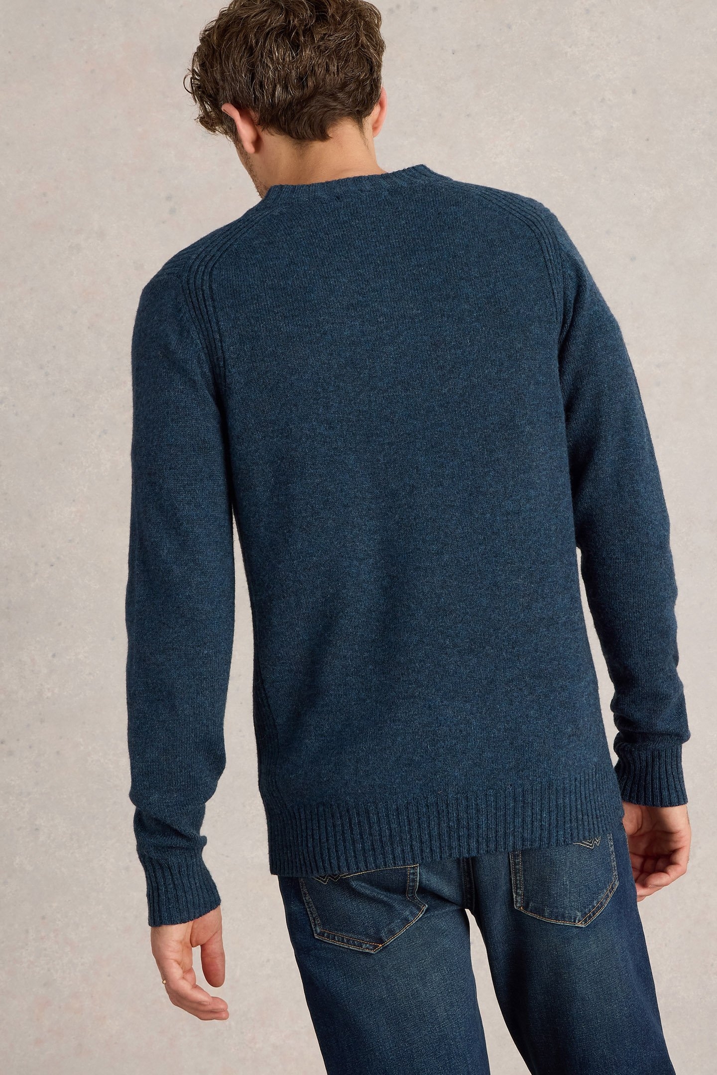 LAMBSWOOL HENLEY DARK NAVY 2