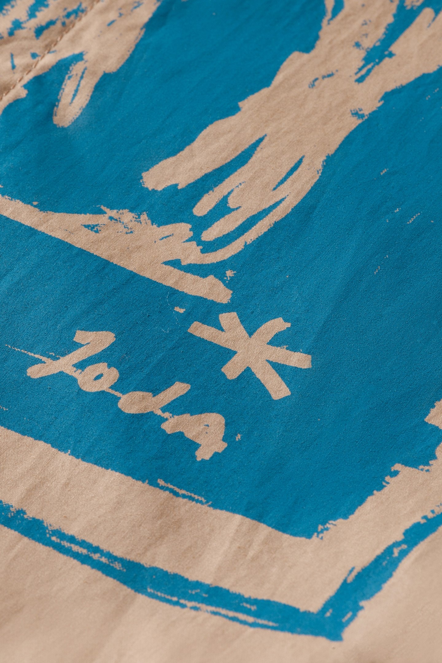 GRAPHIC SHIRT DESERT SAND 6