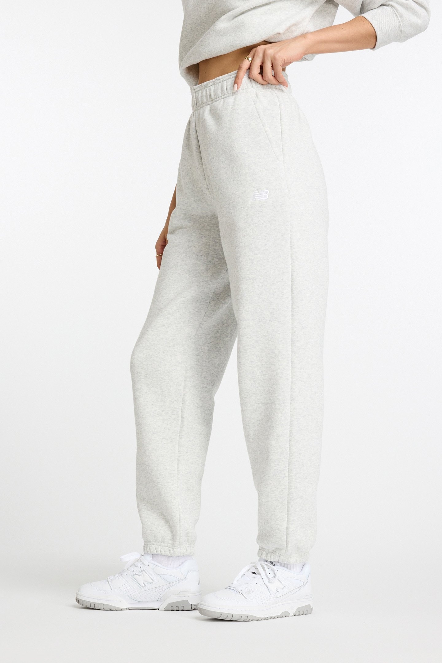 SWEATPANTS IN GREY 3