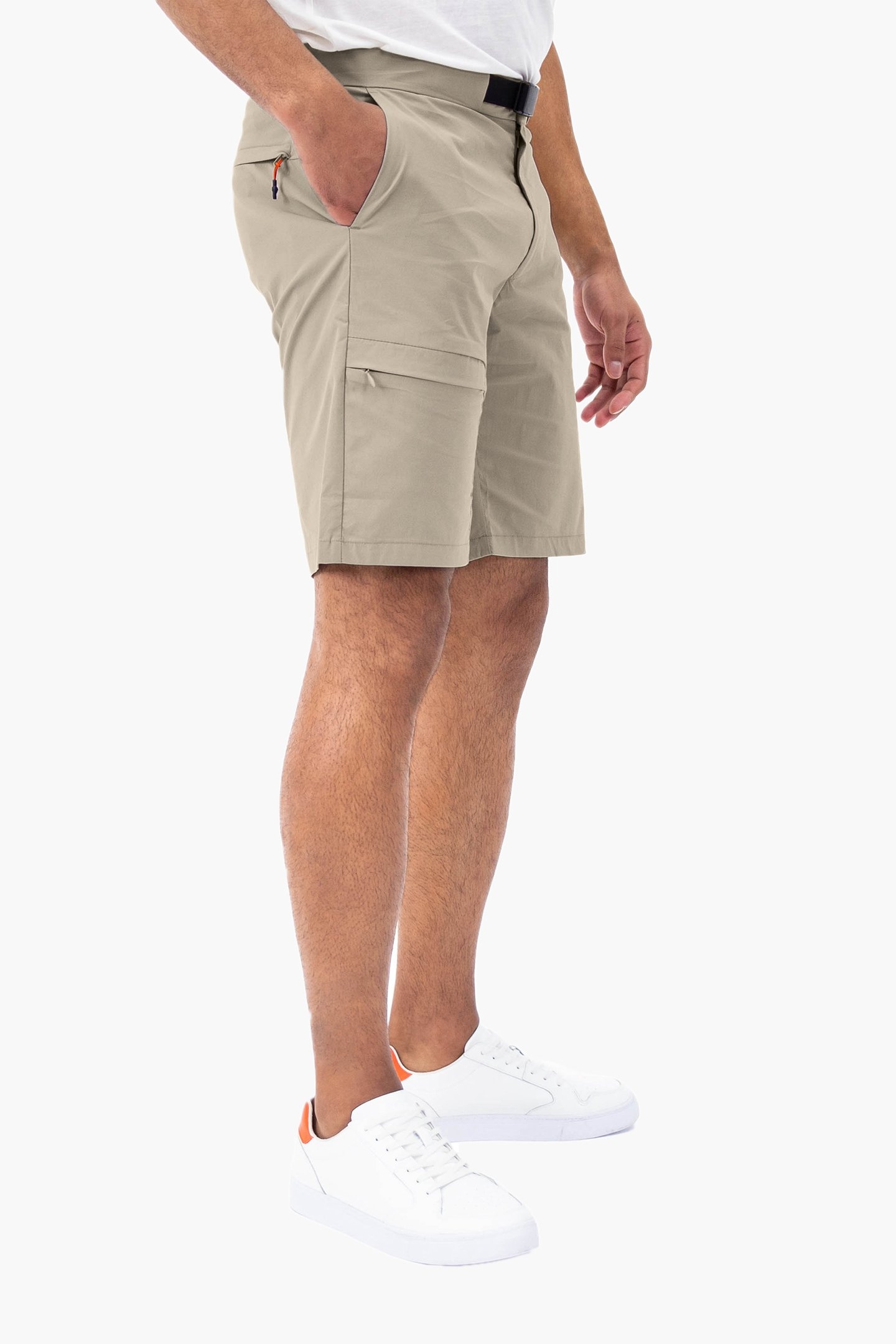 THE TECH SHORTS CONCRETE BEIGE 6