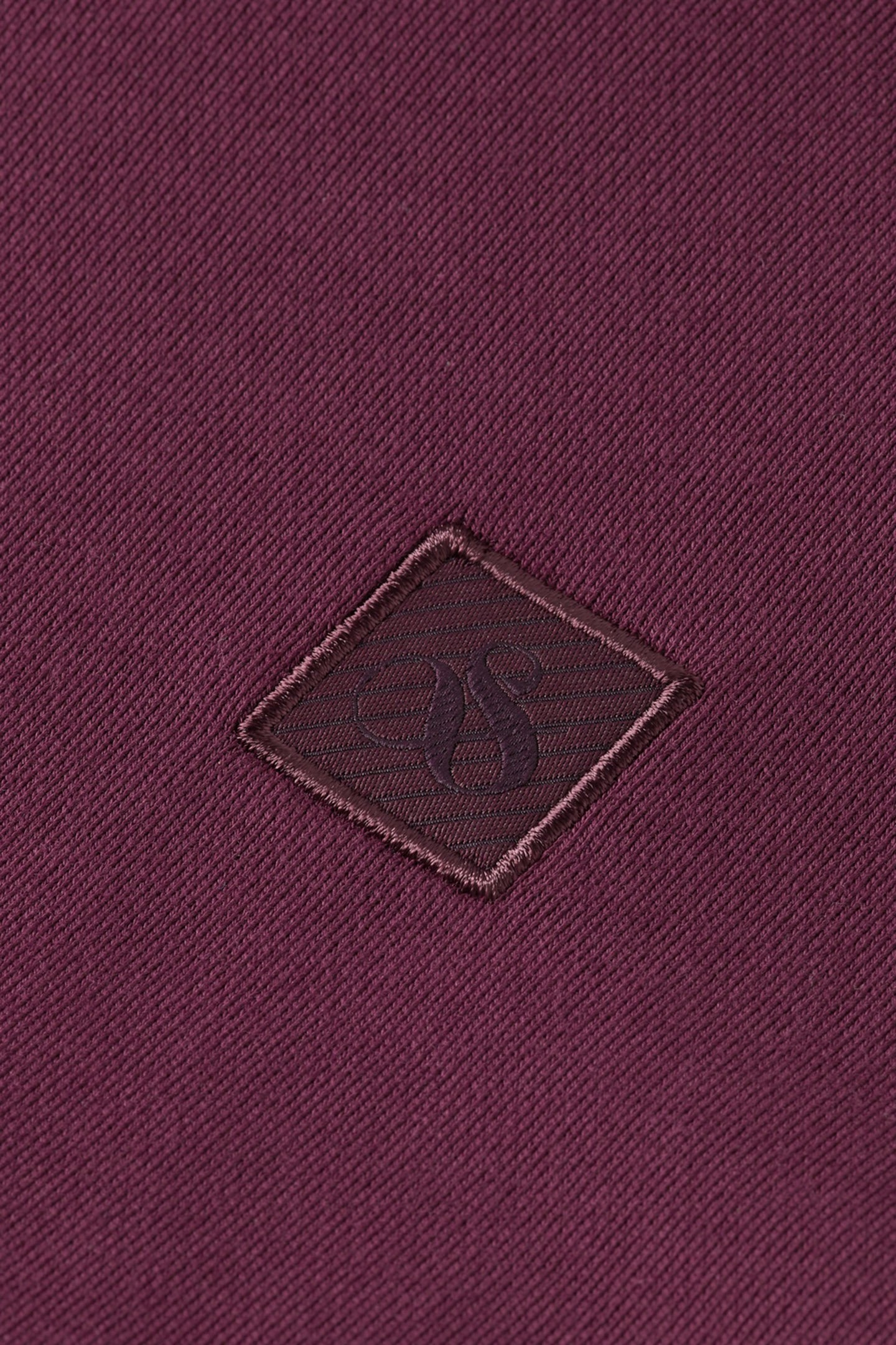 ESSENTIAL LOGO BADGE HOODIE DARK GRAPE 8