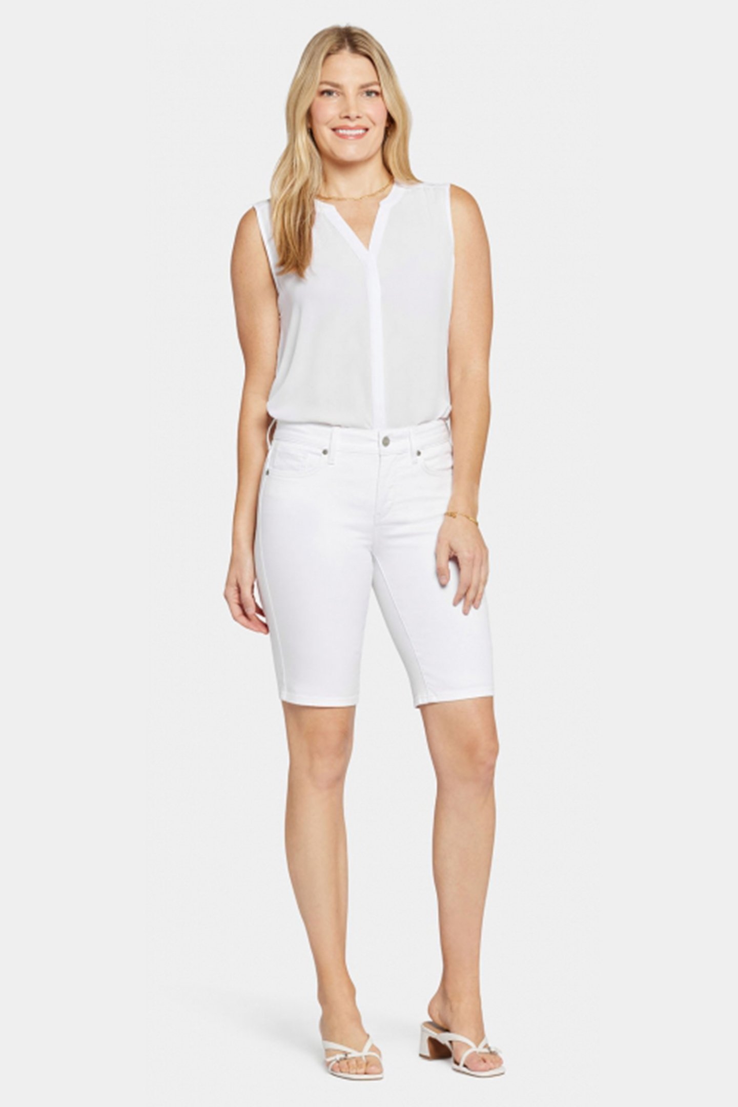 BRIELLA SHORT OPTIC WHITE 1