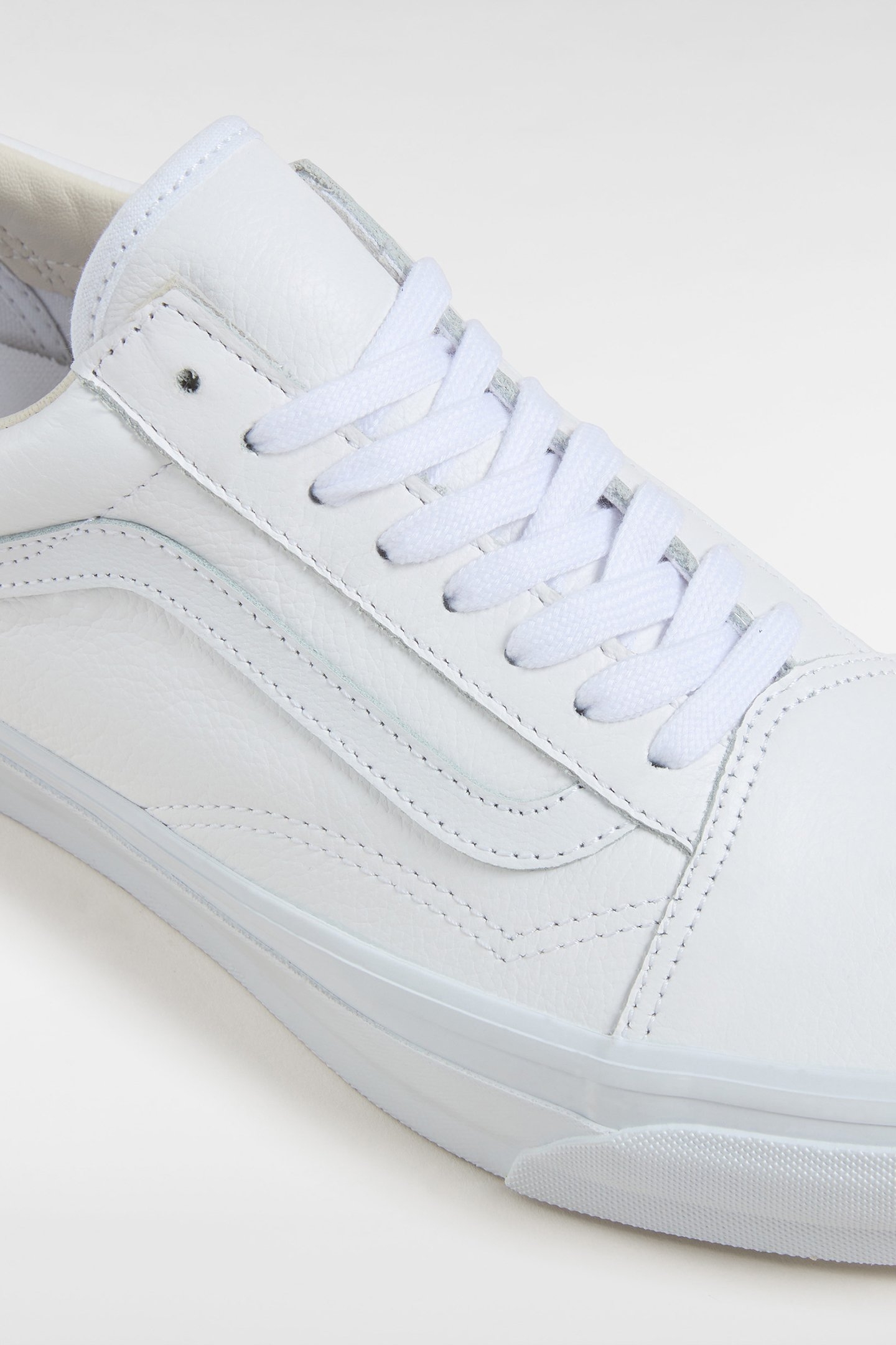 LX OLD SKOOL LX LEATHER WHITE/WHITE 4