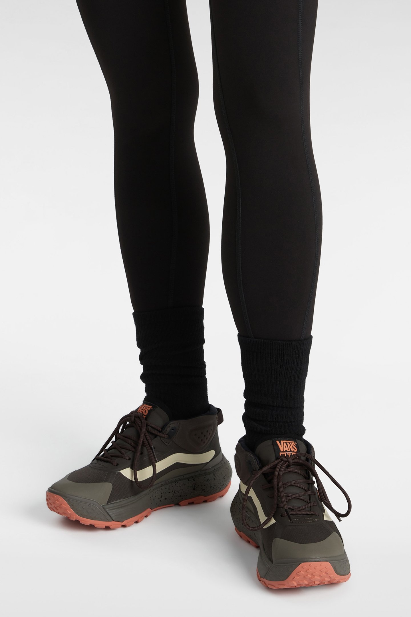 MTE CROSSPATH MID BROWN 2