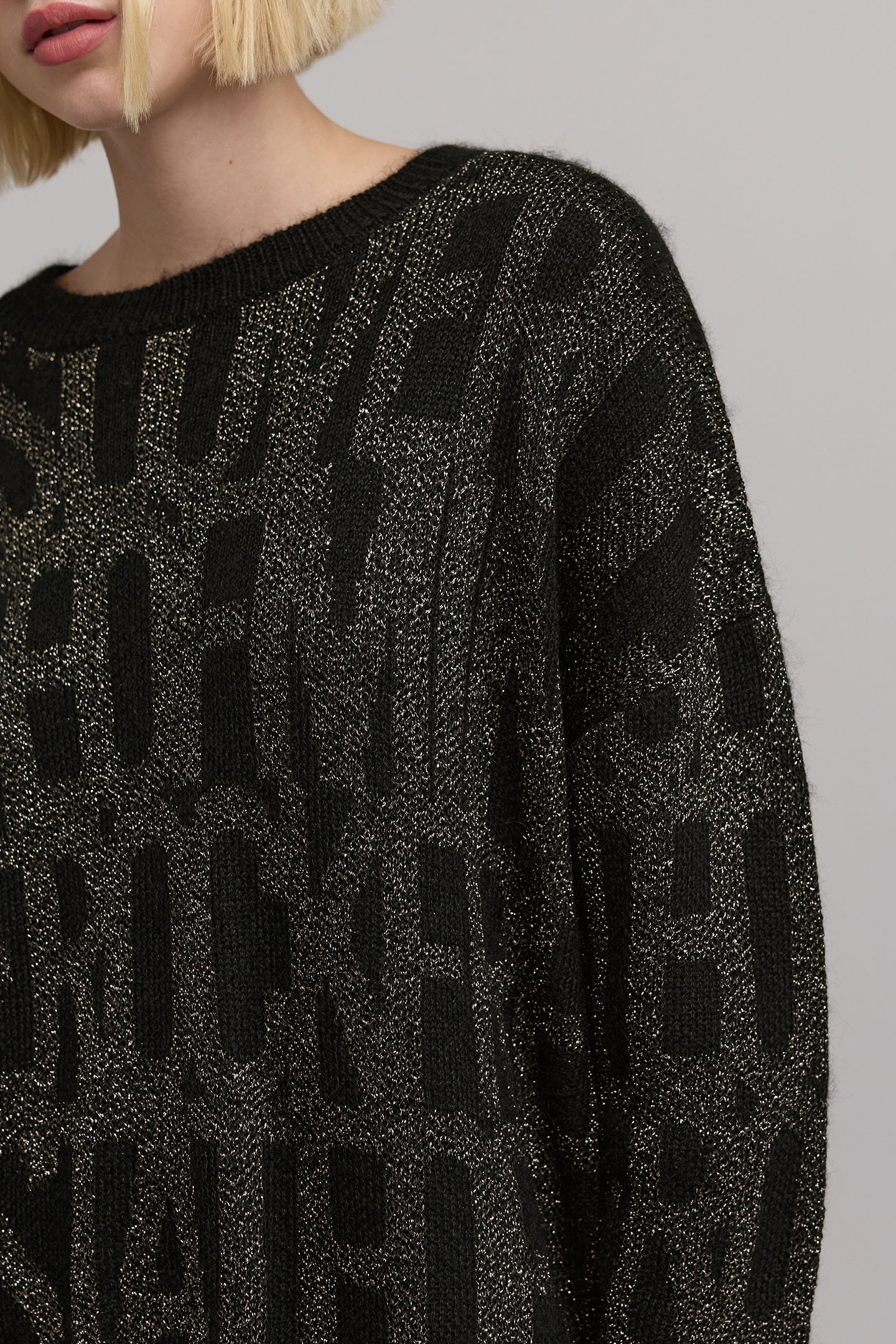 BLACK JACQUARD SWEATER WITH KHAKI PRINT 5