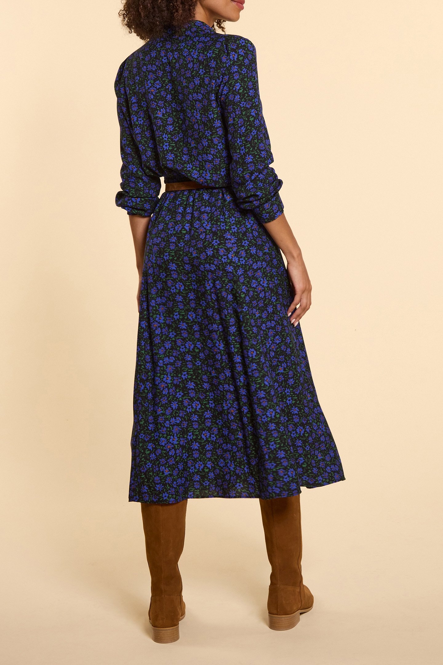 BLACK TOP WITH WINTER FLOWERS PRINT 2