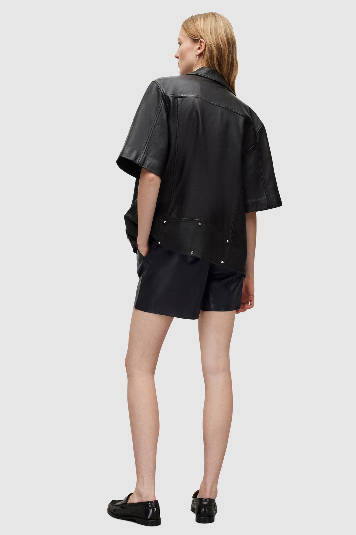 NARA LEA SHORT BLACK 3