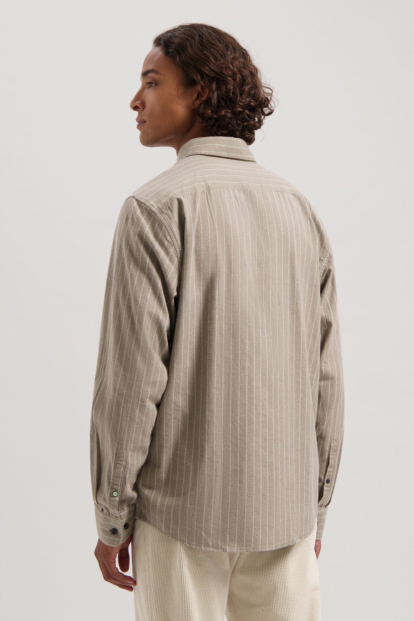 DS_ANTHONY SHIRT DRIFT WOOD 2