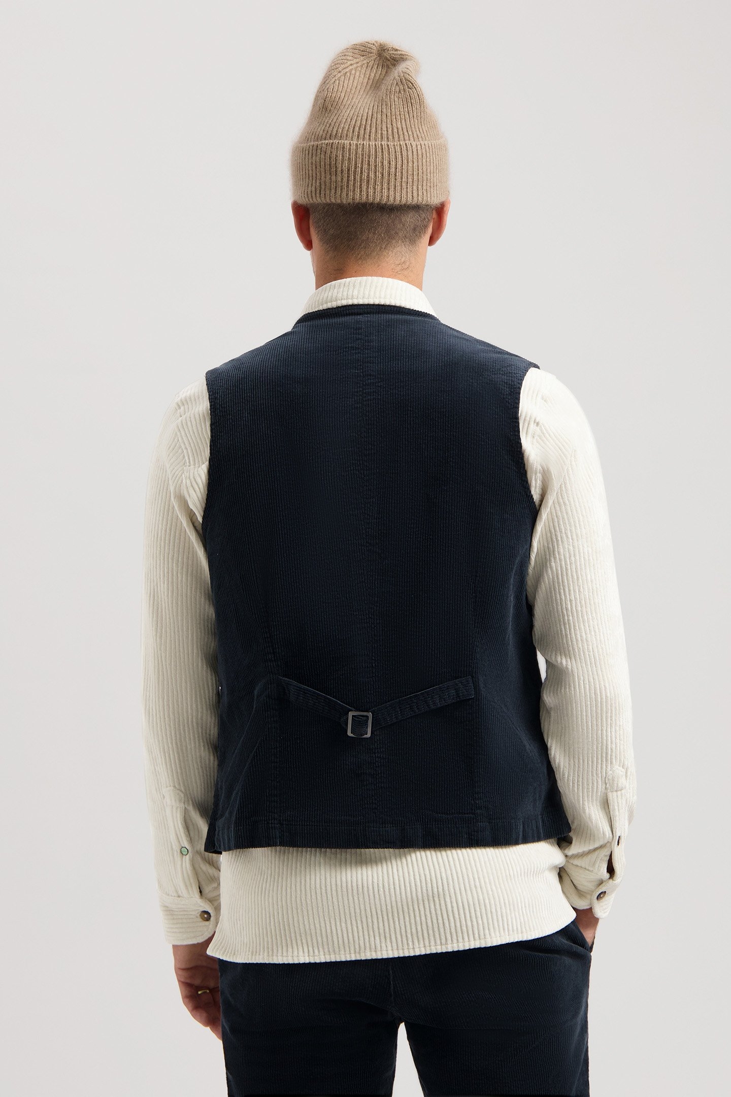 DS_RUSTY GILET COLLEGIATE BLUE 2