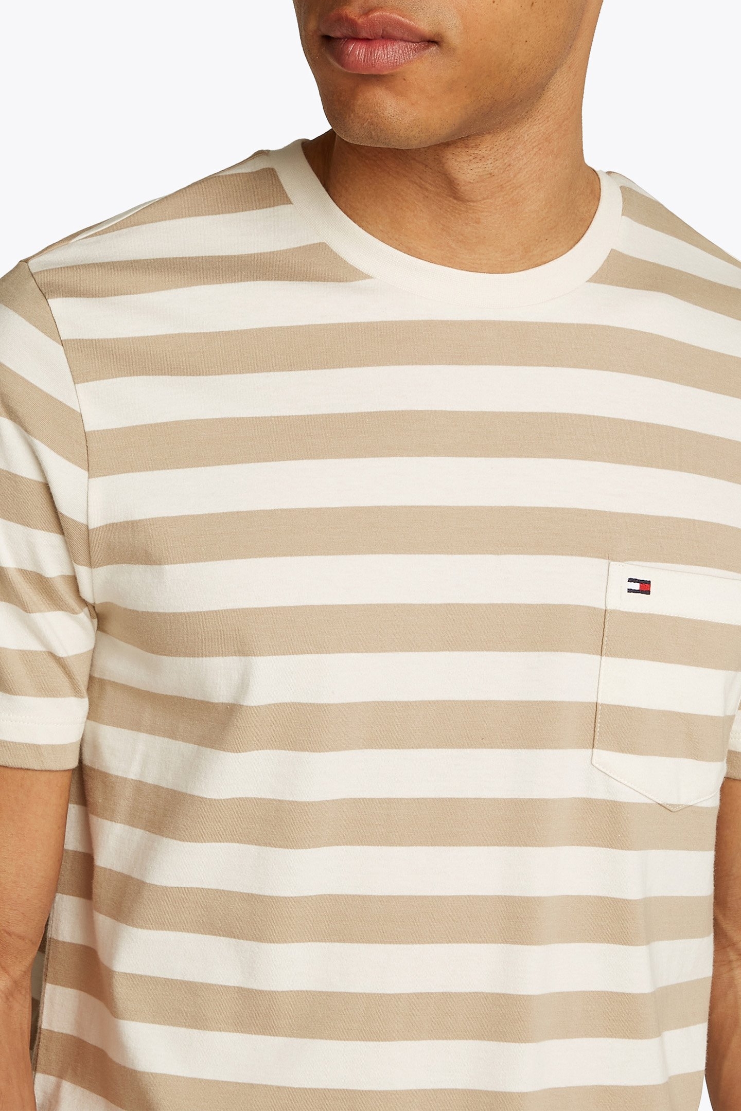 ESSENTIAL SOLID POCK IVORY PETAL/SANDALWOOD 6