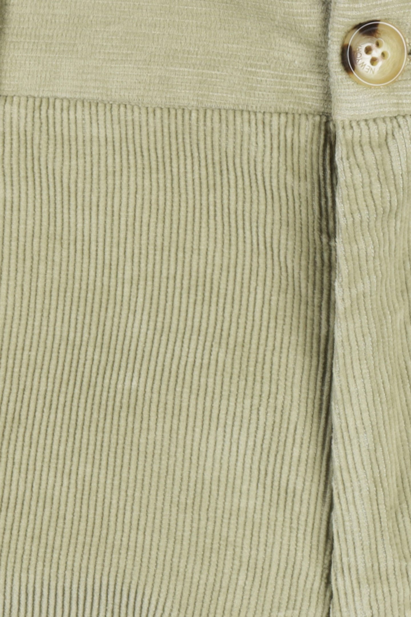 CORD SHORTS LIGHT OLIVE 6