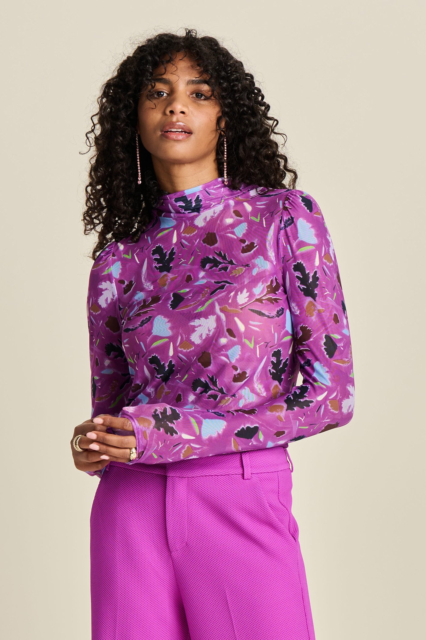 TURTLENECK - FEATHERFEST CACTUS PINK 1