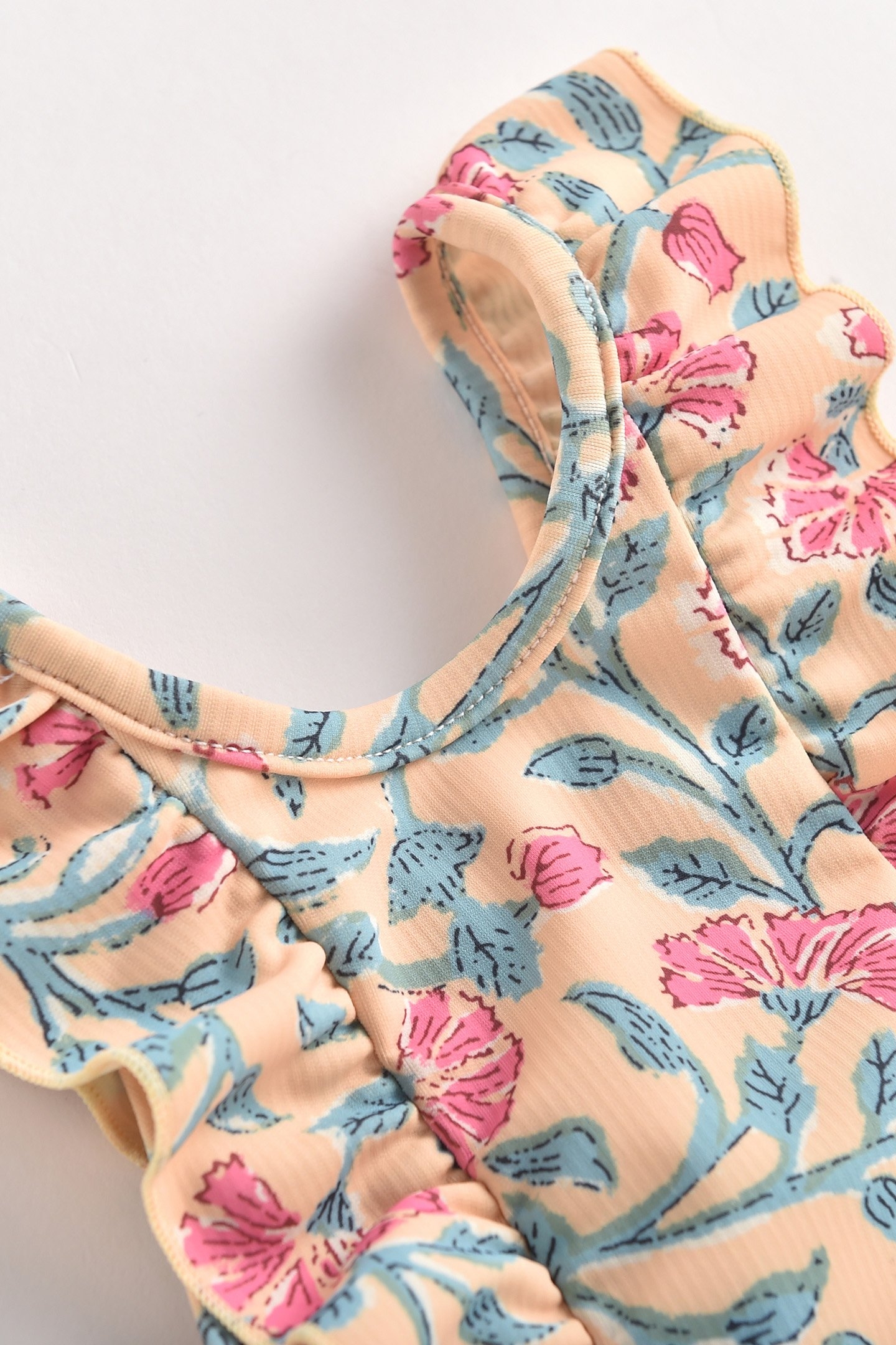 BATHING SUIT MOSILLOS LEMON FLOWERS 5