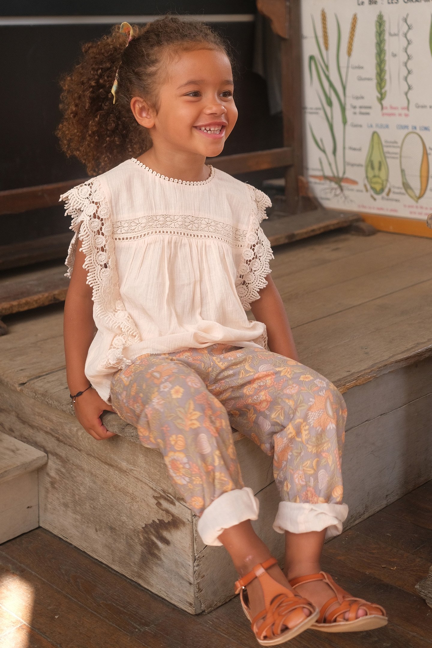 PANTS TZOLANI CALIFORNIA FLOWERS 3