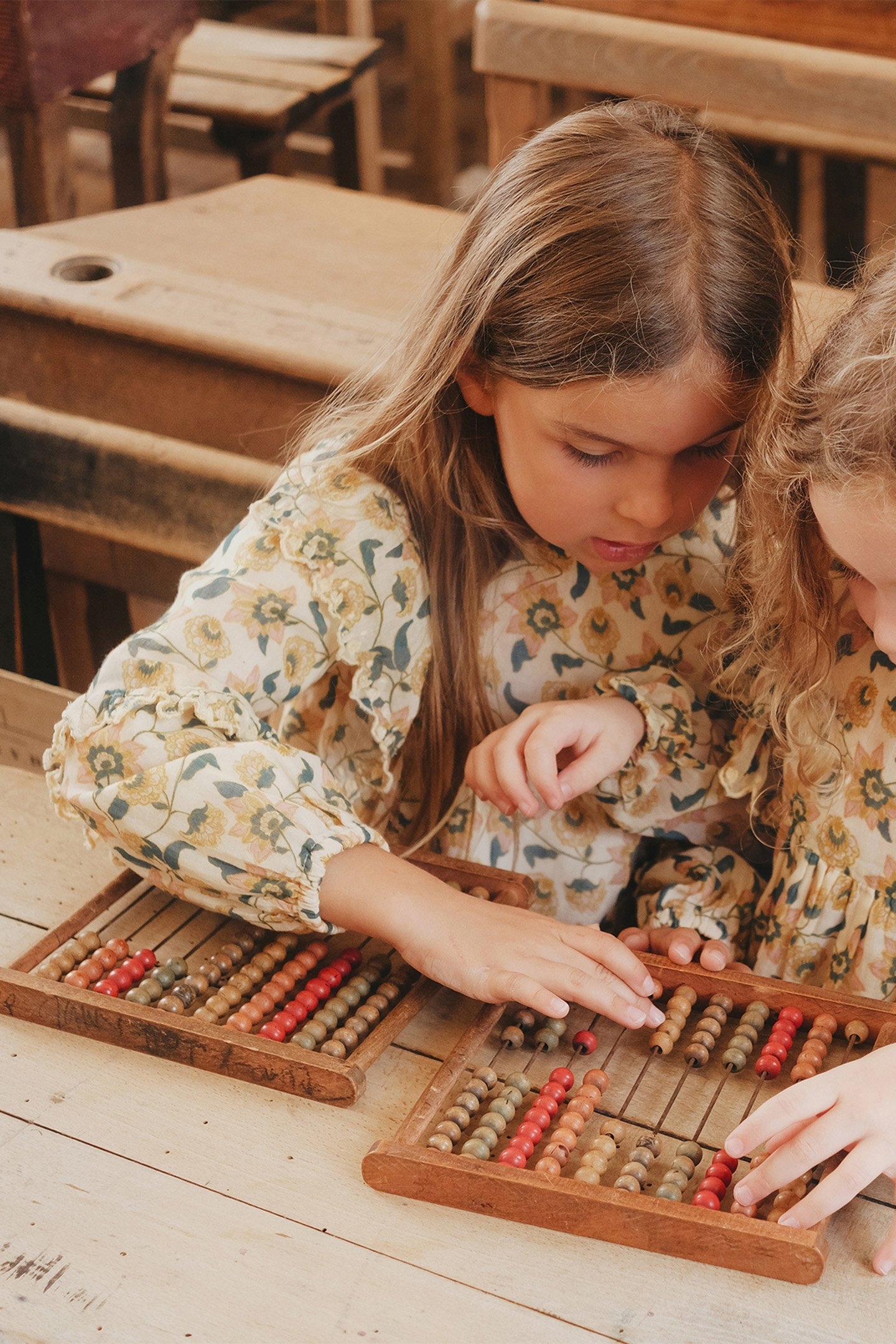 BLOUSE TUBI CREAM FLOWERS 4