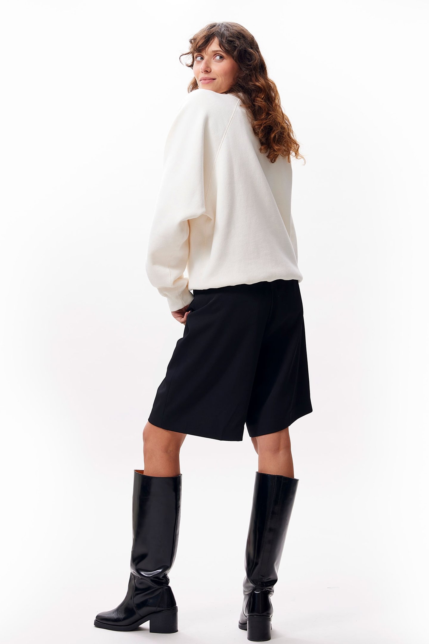 GRAPHIC SWEATER EGRET 3