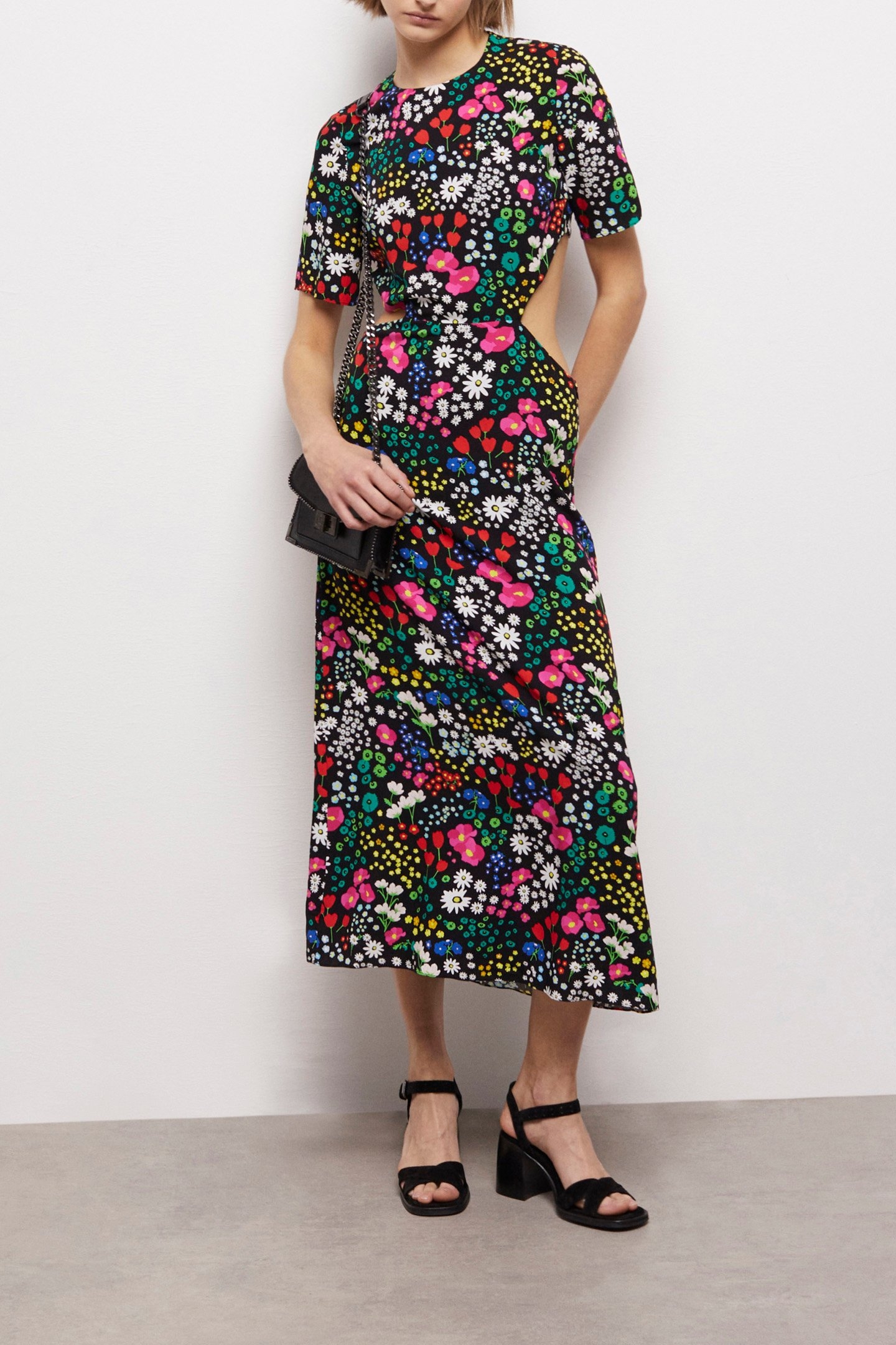 OPEN BACK LONG DRESS WITH SHORT SLEEVES MULTICOLOR 4