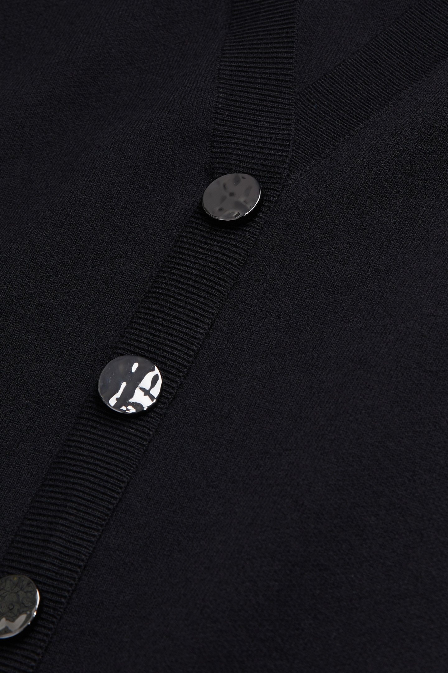 SWEATER WITH FAKE BUTTONS ON THE BACK BLACK 8