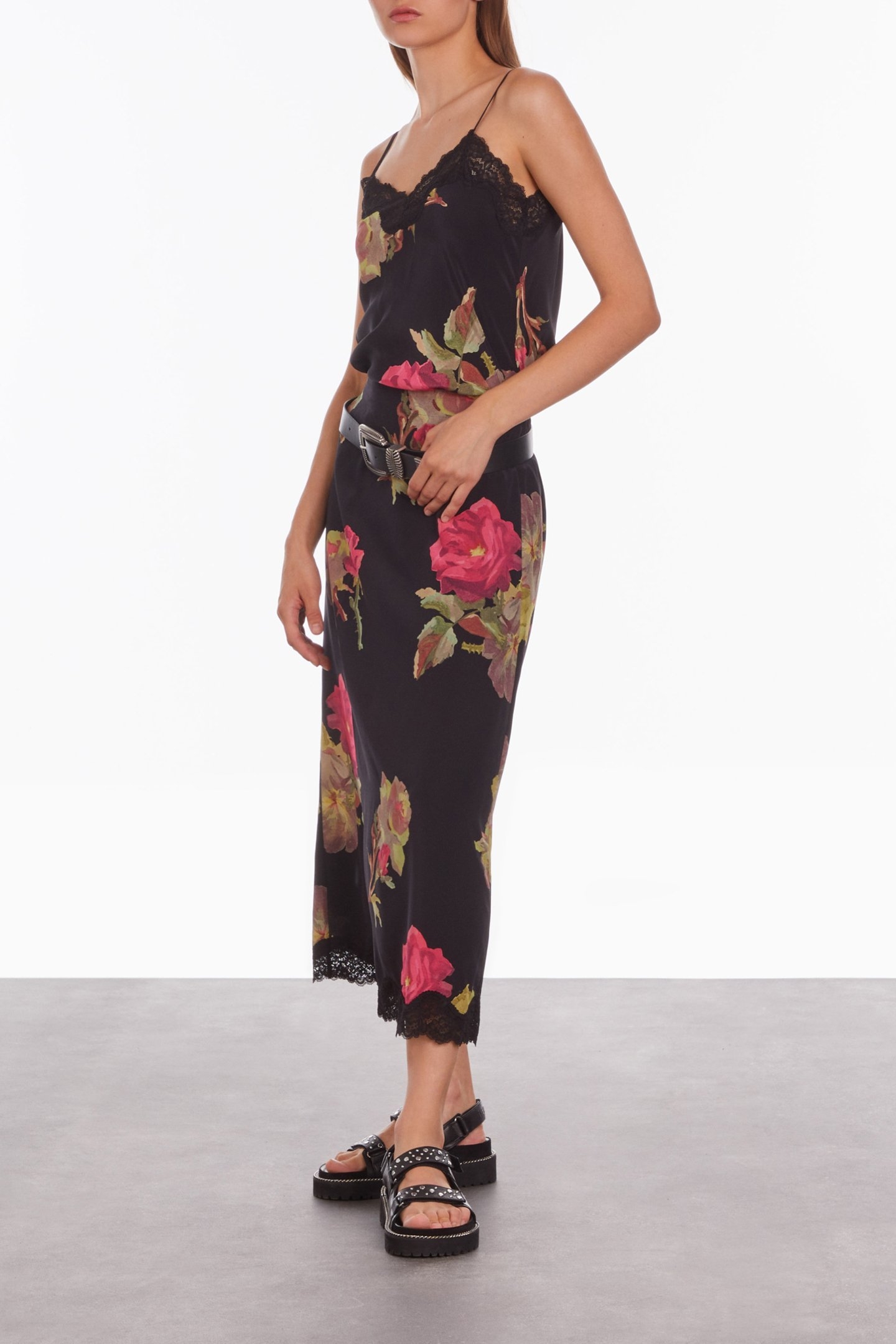 CAMISOLE WITH LACE NECKLINE AND BOTTOM PINK BLACK 3