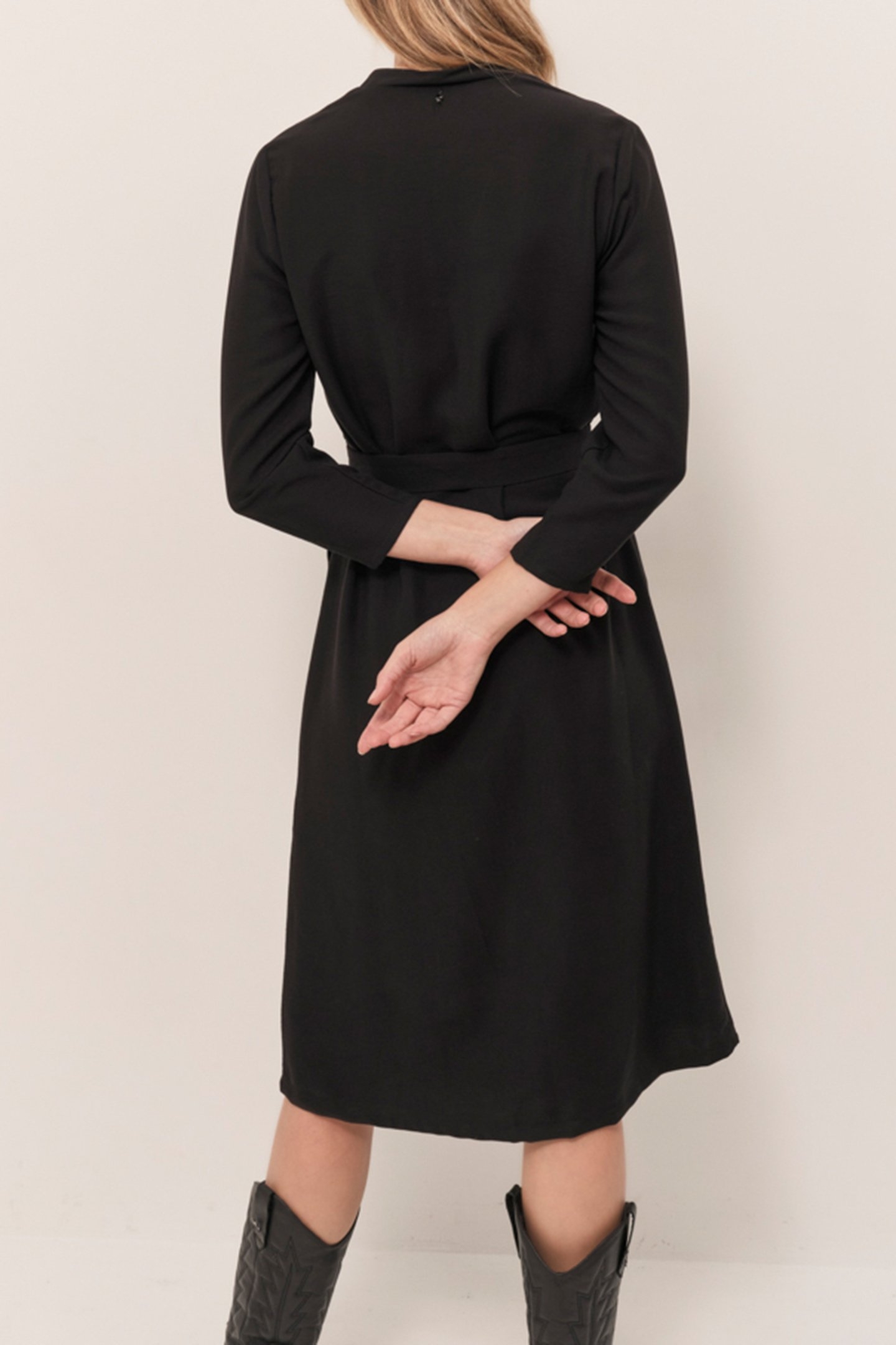 RICHY - BLACK MIDI DRESS WITH ZIPPER 2