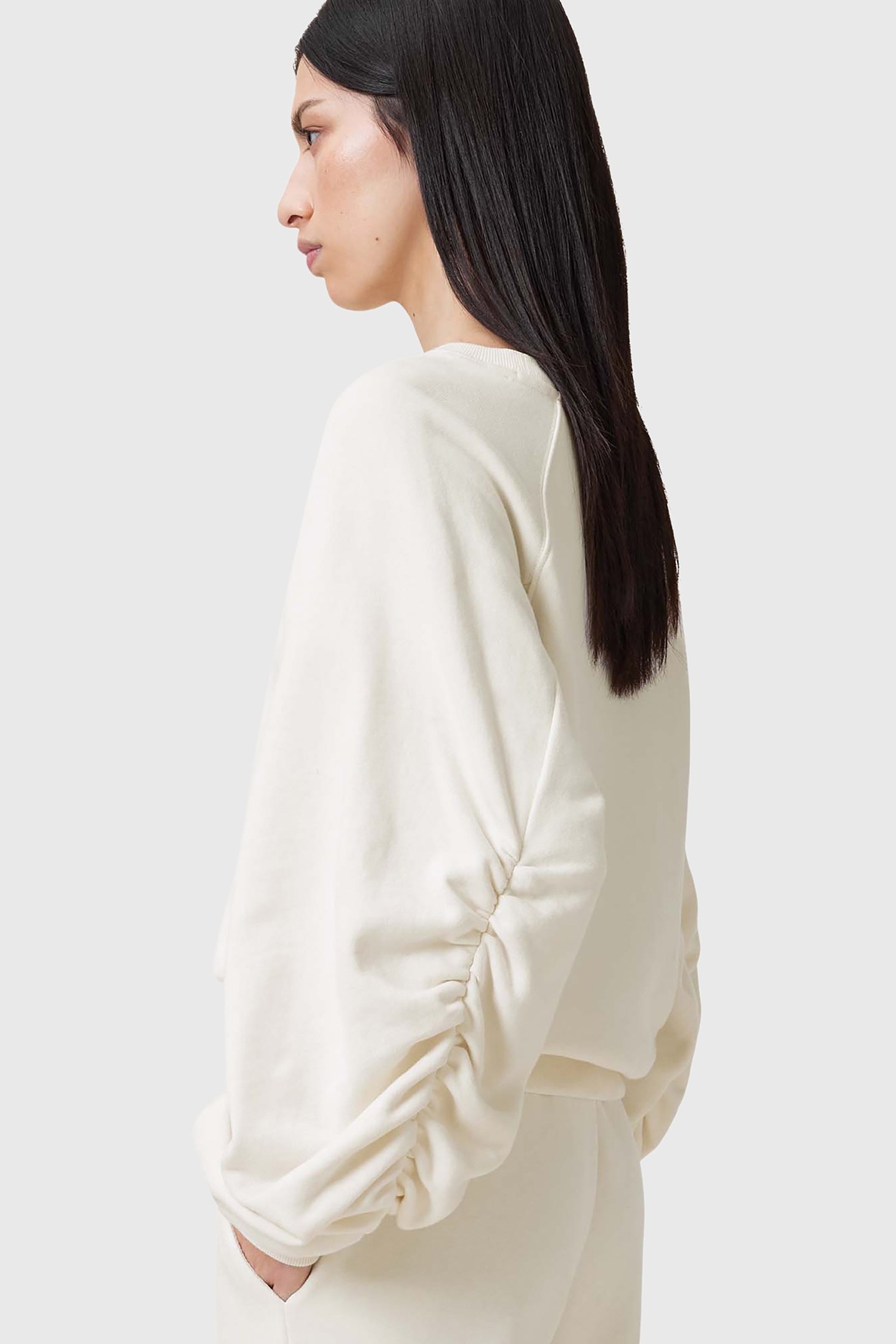 DANI HAVEN SWEAT TOFU WHITE 6