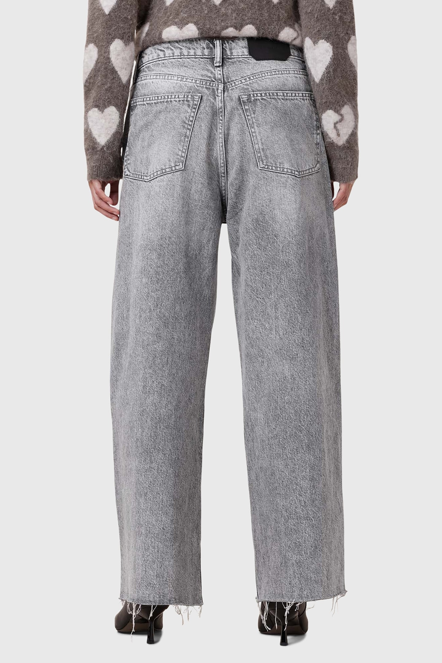 AKI CROSSOVER JEAN WASHED GREY 2