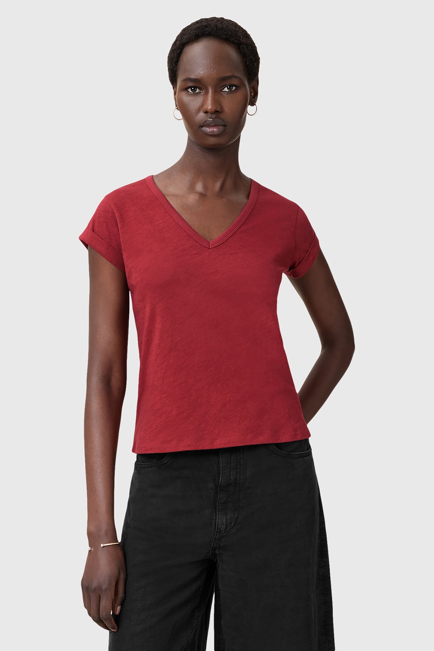 ANNA V TEE BURNT BRICK RED 1