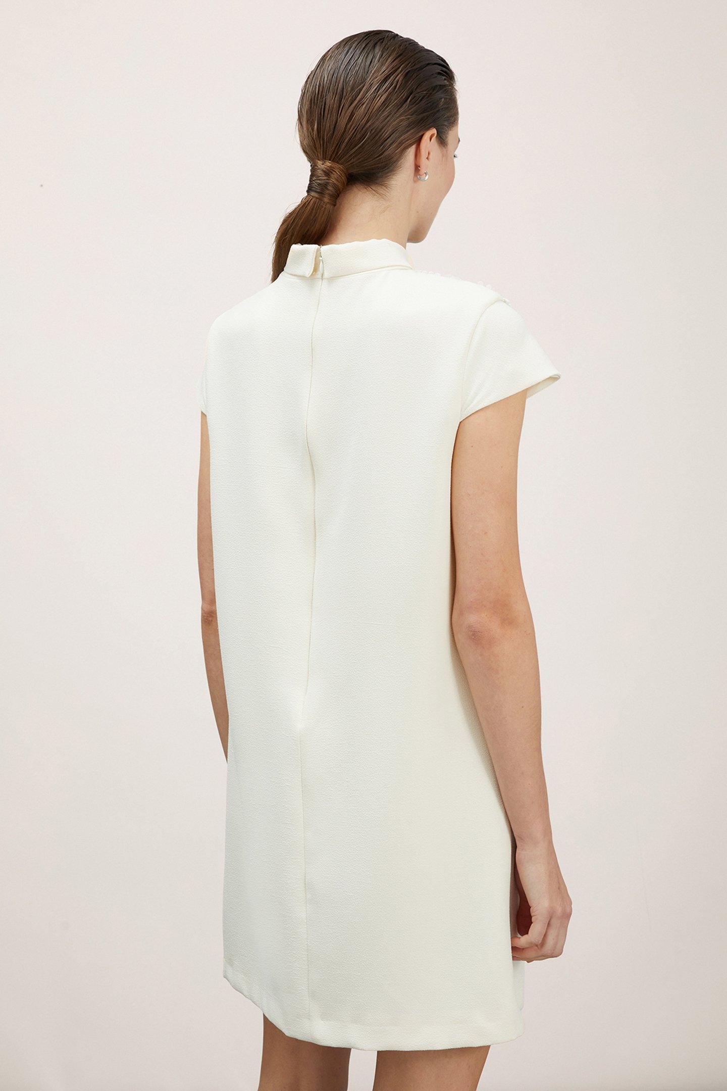 MINIDRESS WITH EMBROIDERED COLLAR WHITE 2